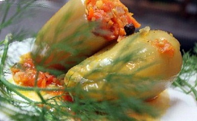 Болгарский перец фаршированный овощами